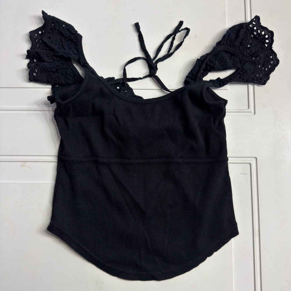 Free People Women’s Sz M Black Lace Flutter Sleeve Ribbed Tank Top Blouse Cotton